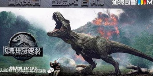 张津瑜“厕所门”再曝猛料！警花变身警犬，视频全揭秘😲